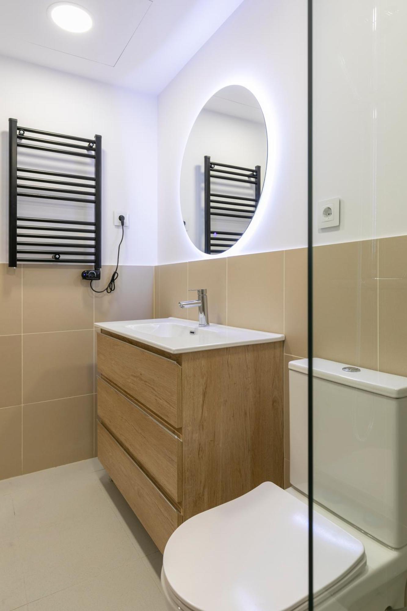 Homeabout Smart Rooms Bravo Murillo - Sin Recepcion Madrid Eksteriør bilde