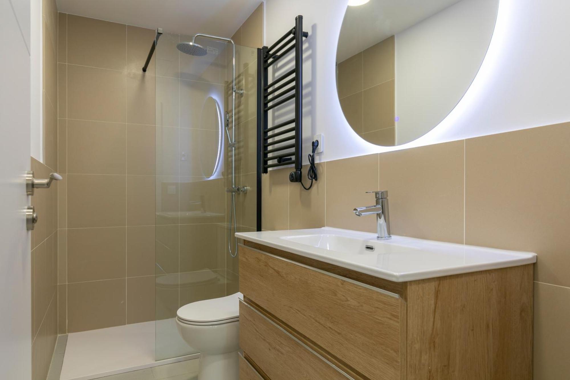Homeabout Smart Rooms Bravo Murillo - Sin Recepcion Madrid Eksteriør bilde